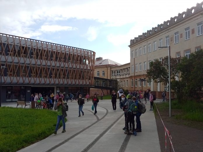 skola